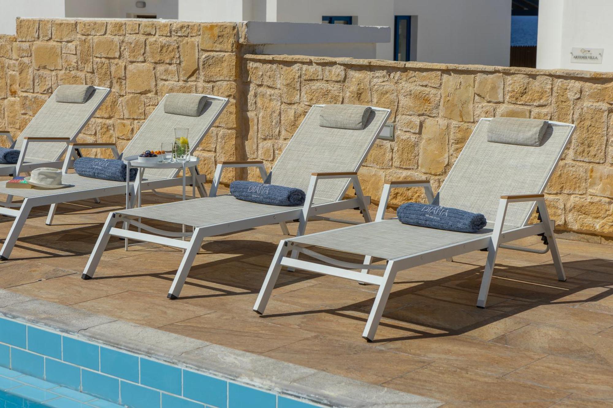 Diana Seaside Villas Pomos Buitenkant foto