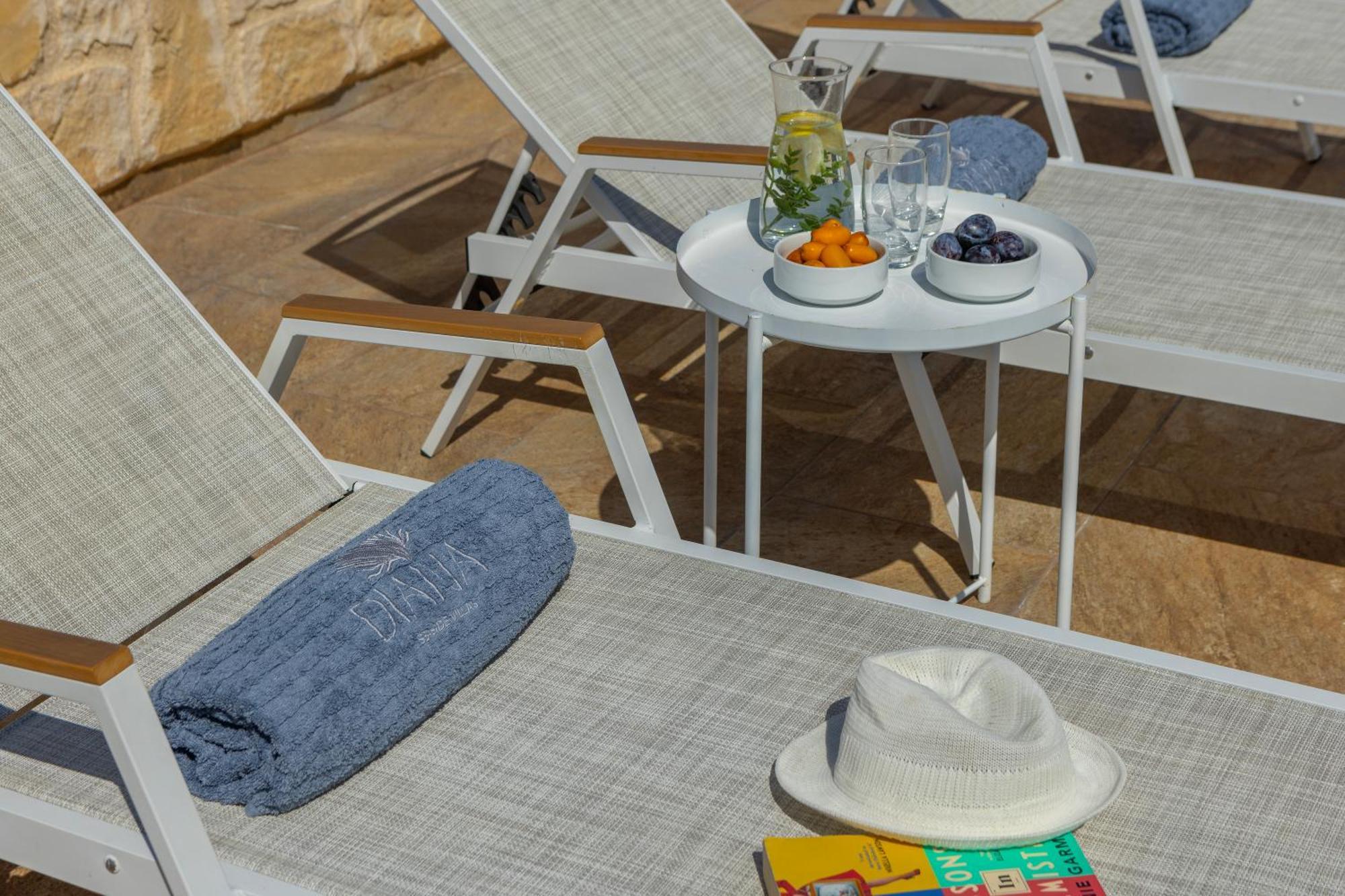 Diana Seaside Villas Pomos Buitenkant foto