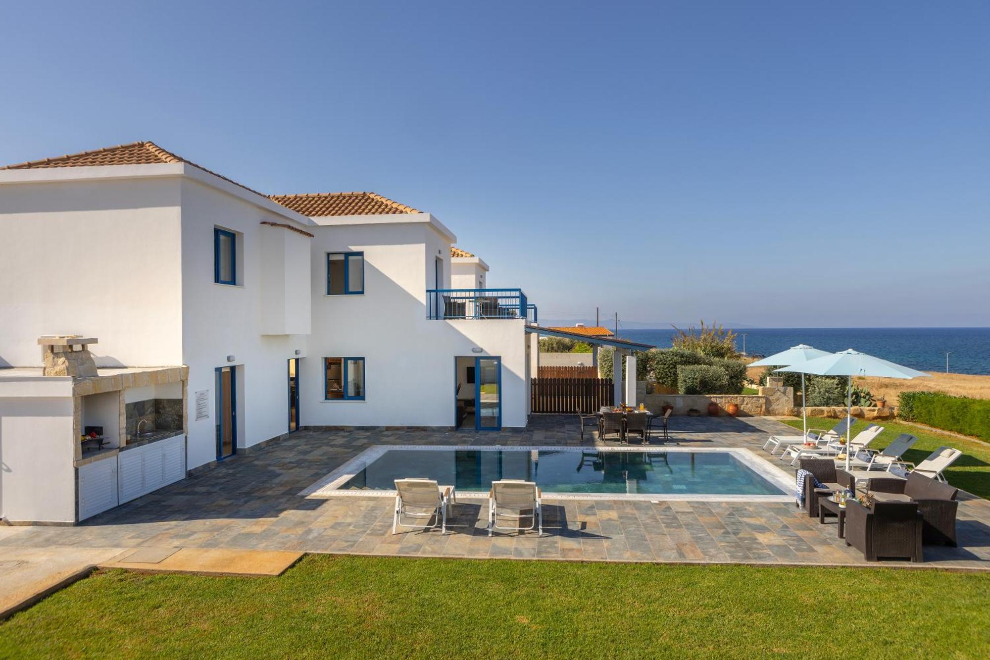 Diana Seaside Villas Pomos Buitenkant foto