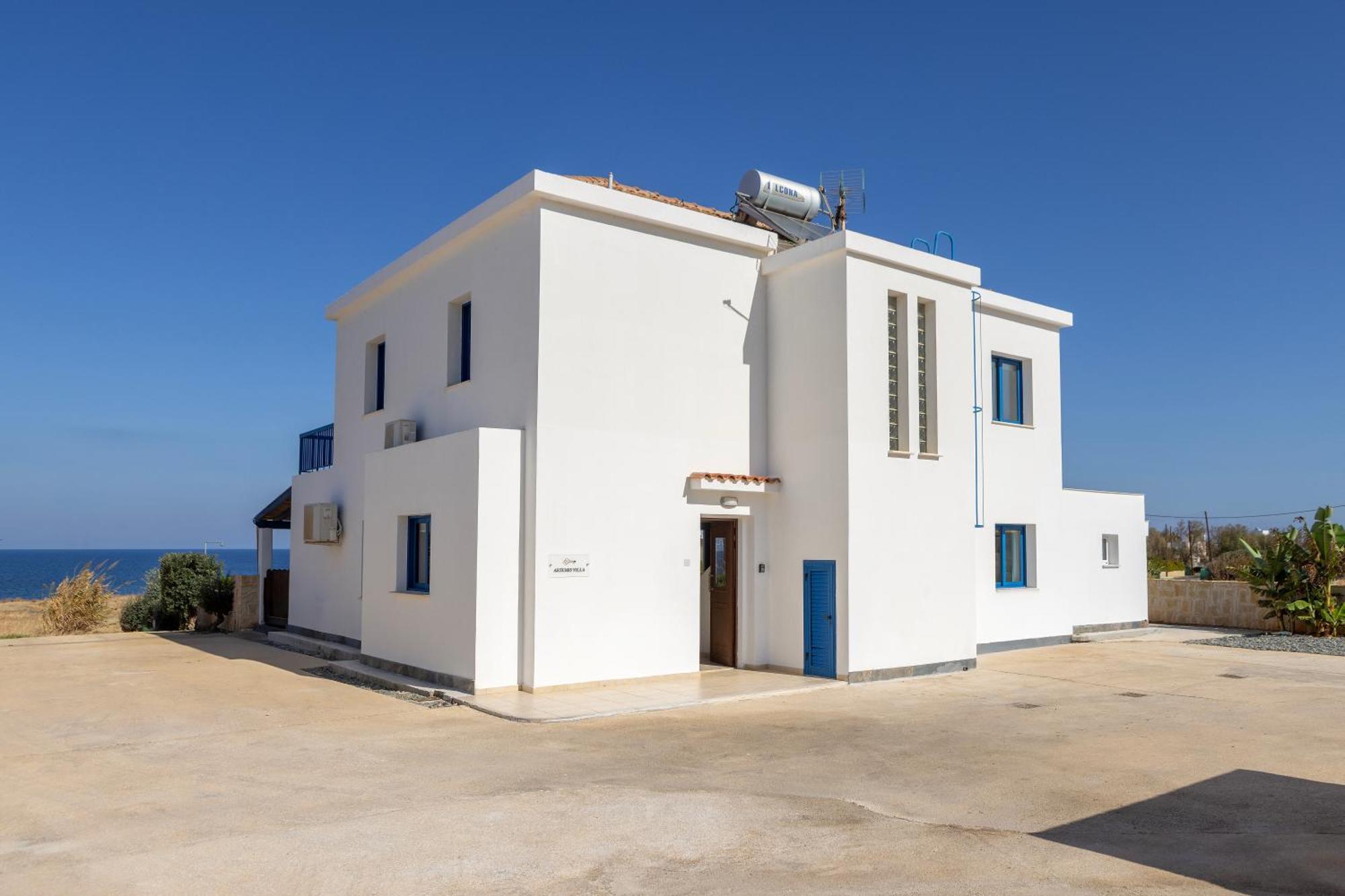 Diana Seaside Villas Pomos Buitenkant foto